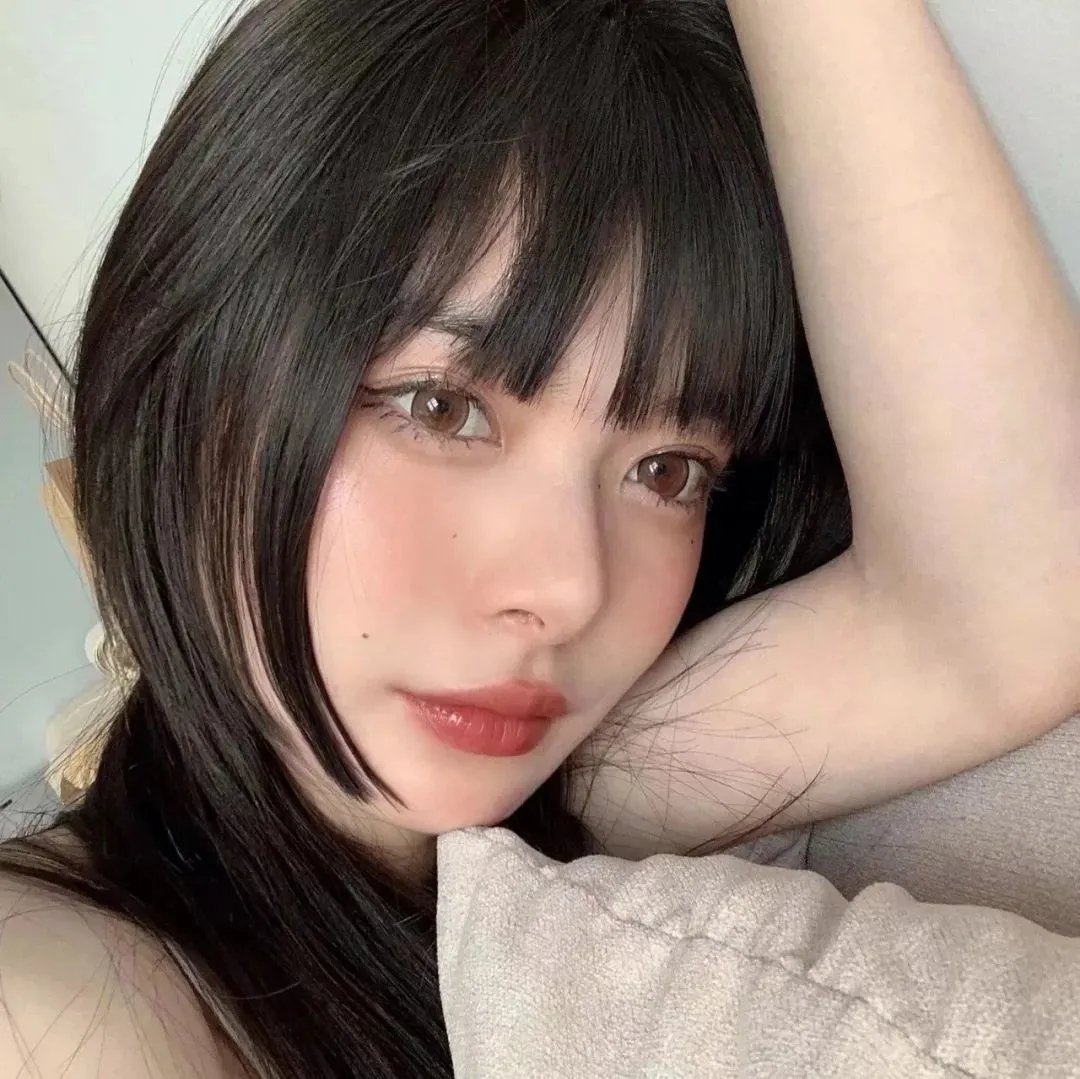 《香椿》封面