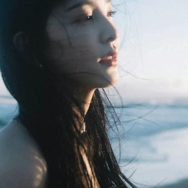 《黑潮》封面
